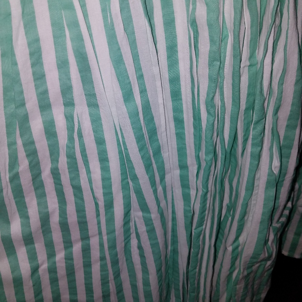 Dress - Picture 5 of 5
